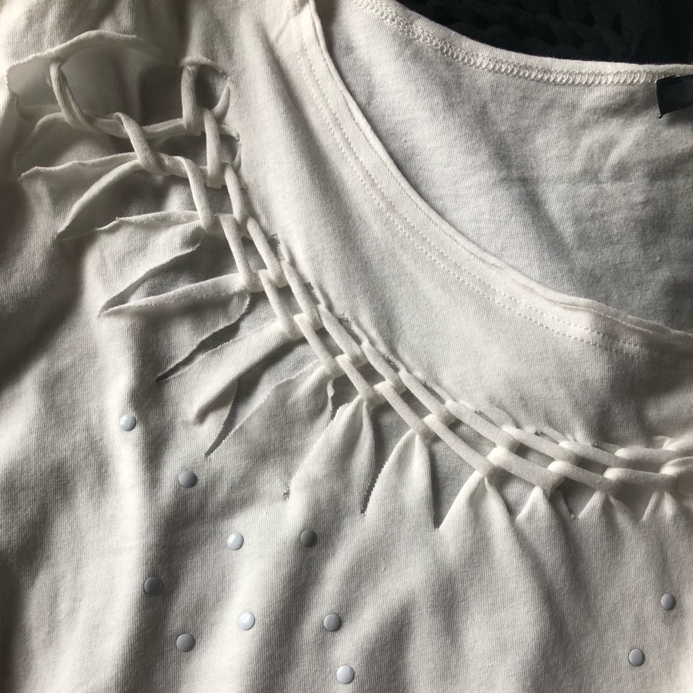BCBGMaxazria CROCHET T-SHIRT